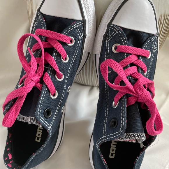 CONVERSE Navy unisex women’s size 6 NEW - Picture 6 of 7